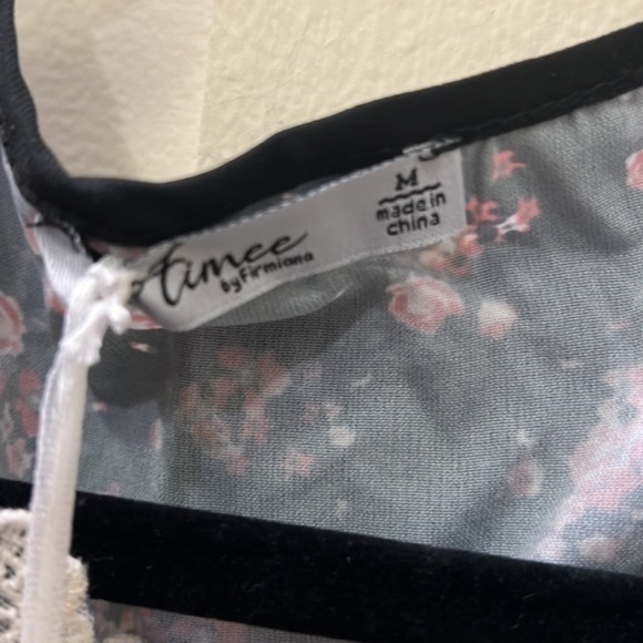 NWT MED Black & Pink Floral Lace-Accent Sleeveless Tunic - Women - Picture 3 of 5